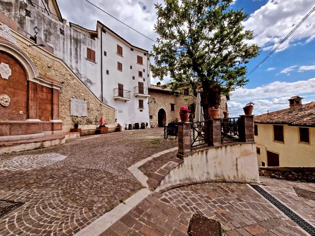 Il Sentiero Apartamento Poggio Bustone Exterior foto